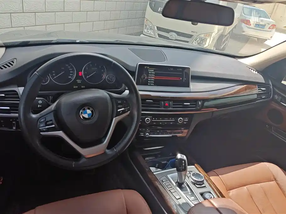 BMW X5 2014 — фото 13