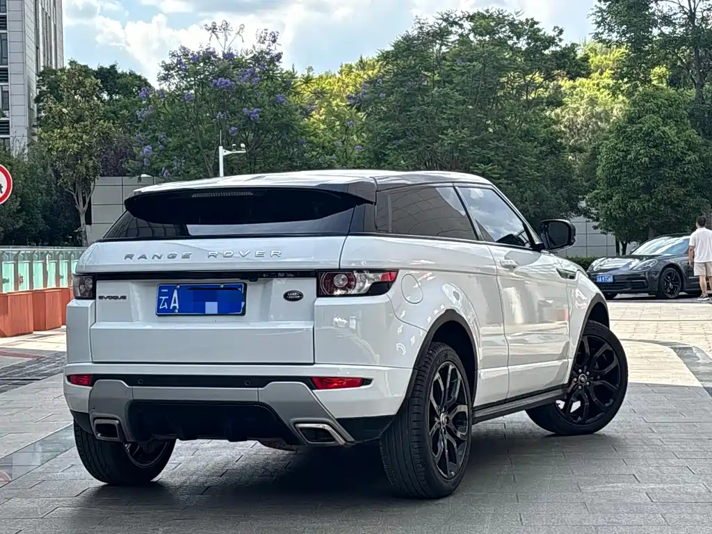 Land Rover Evoque 2014 — фото 5