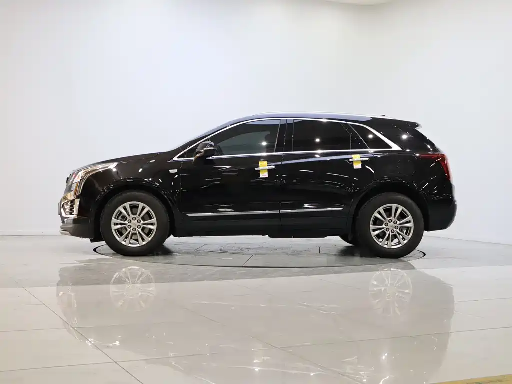 Cadillac XT5 2024 — фото 7