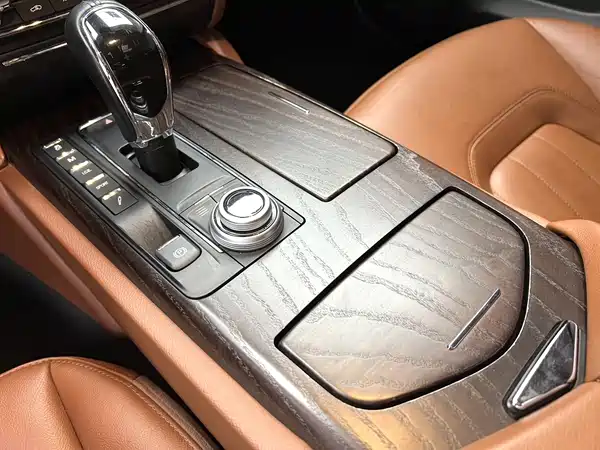 Maserati Quattroporte 2018