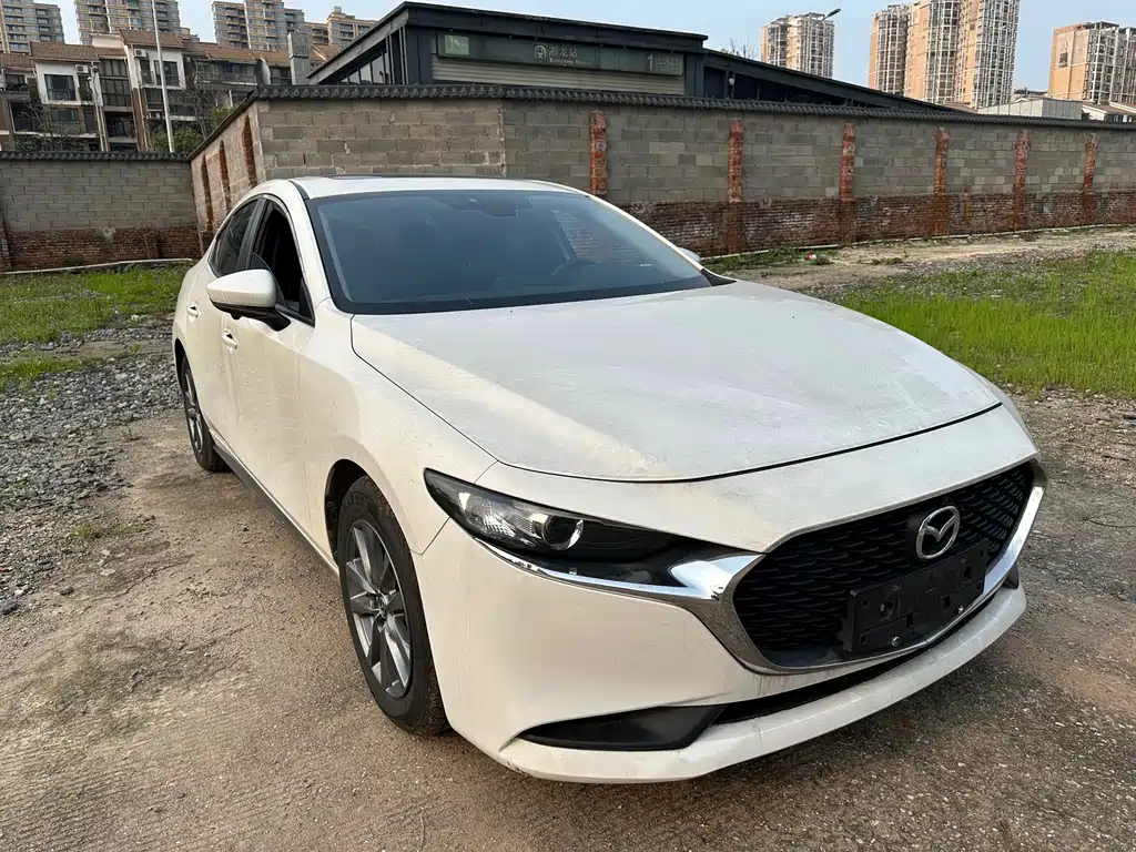 Mazda 3 Axela 2021