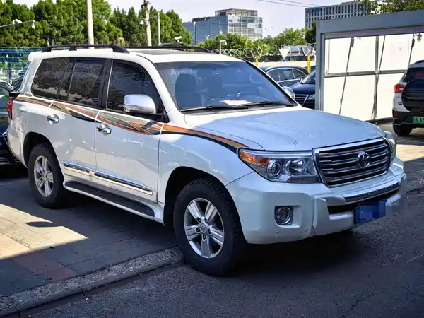 Toyota Land Cruiser 2015