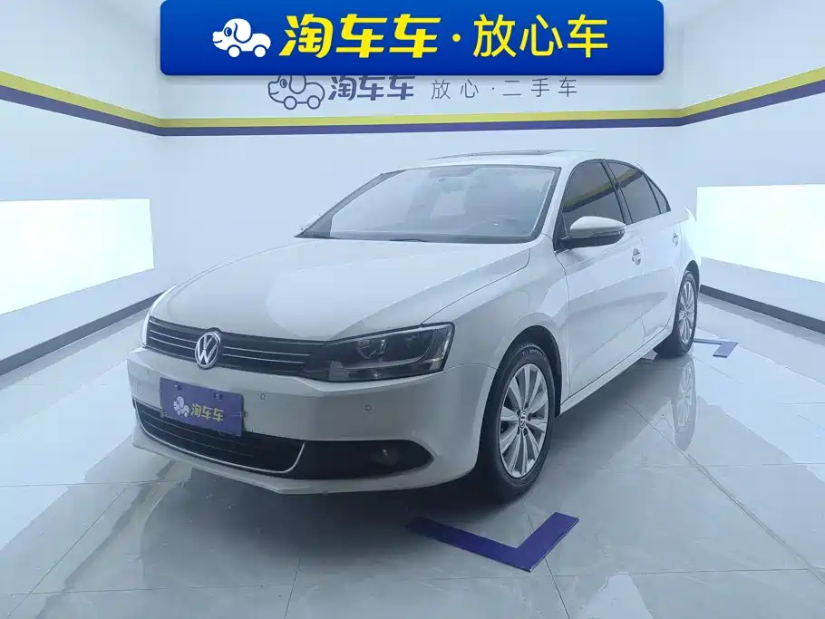 Volkswagen Sagitar 2014
