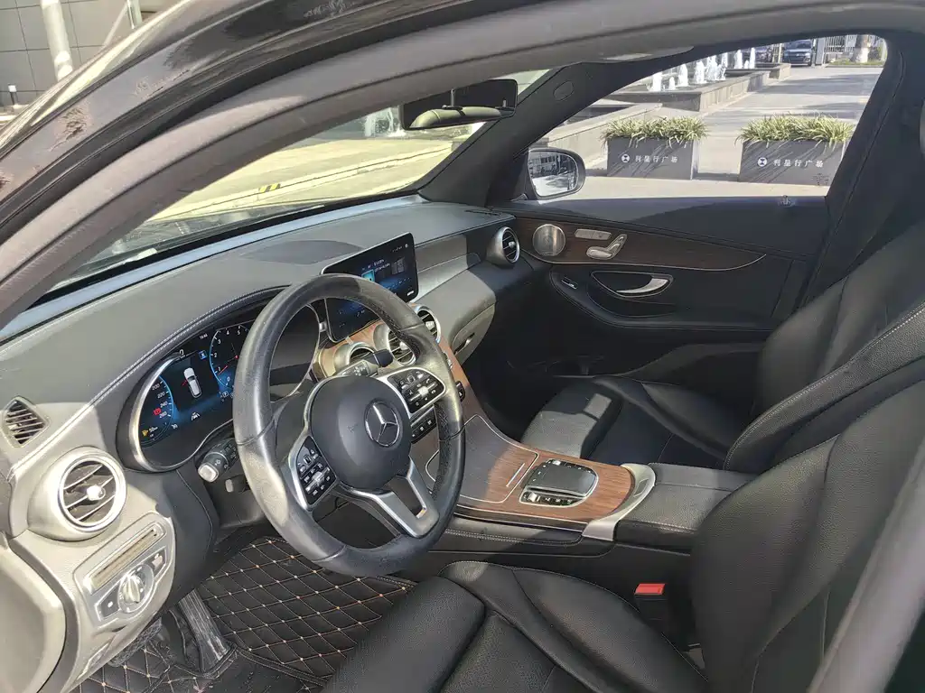 Mercedes-Benz GLC 2021 — фото 10