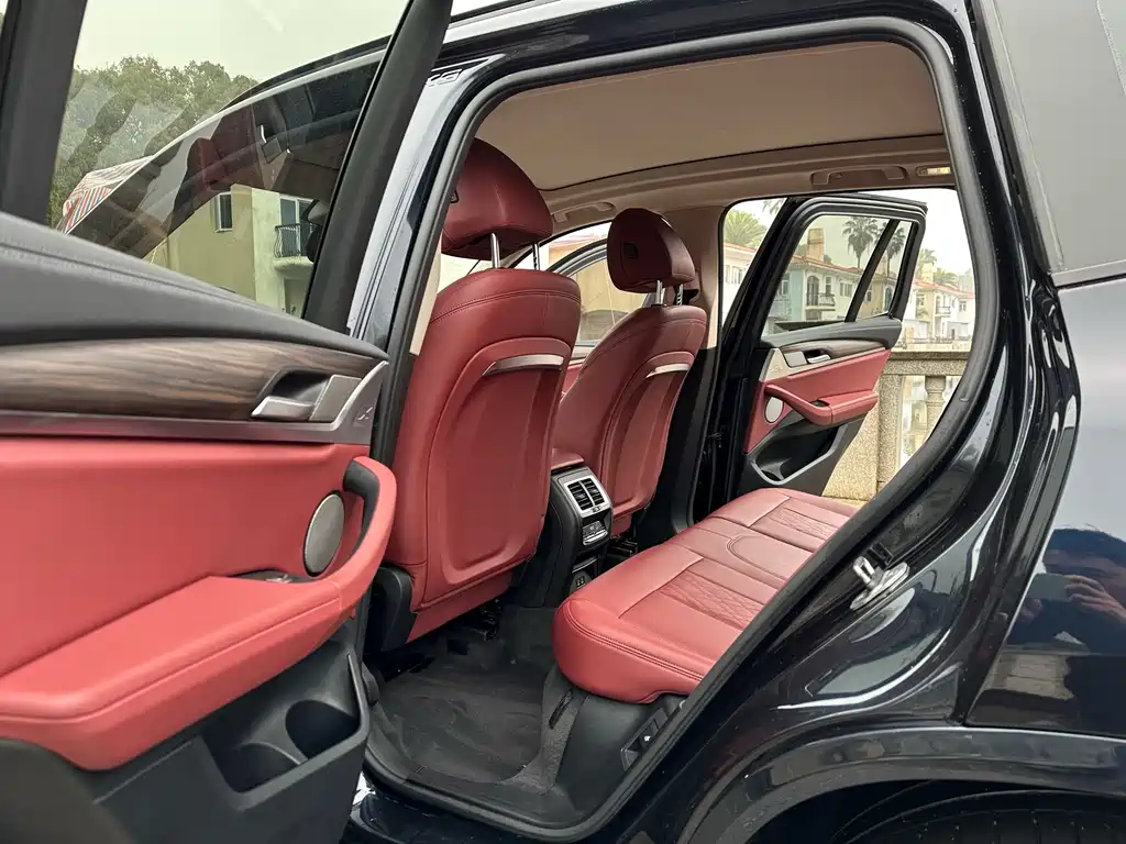 BMW X3 2022 — фото 11