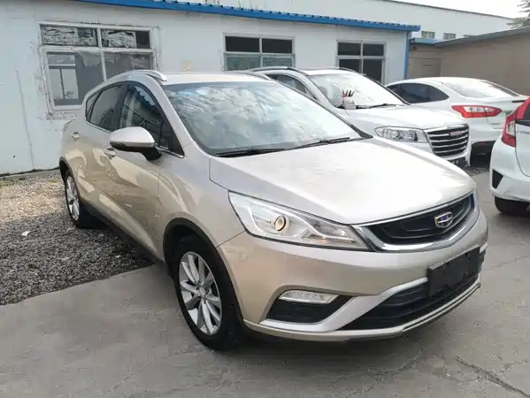 Geely Emgrand GS 2017