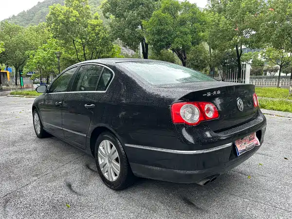 Volkswagen Magotan 2011