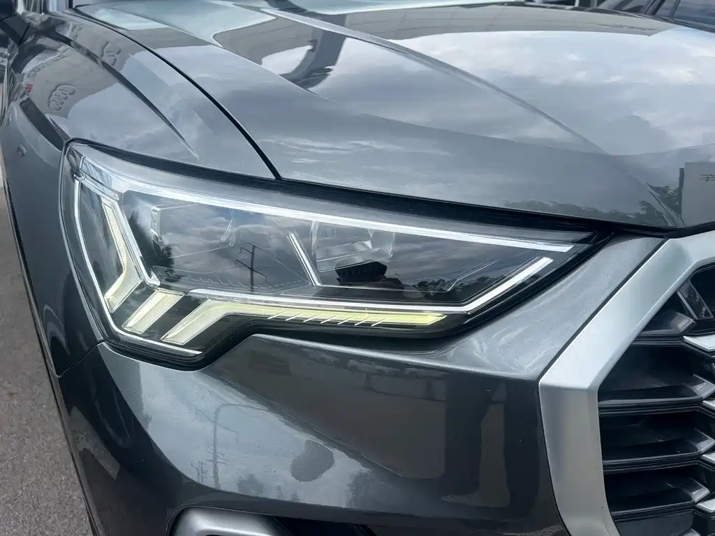 Audi Q3 2020 — фото 13