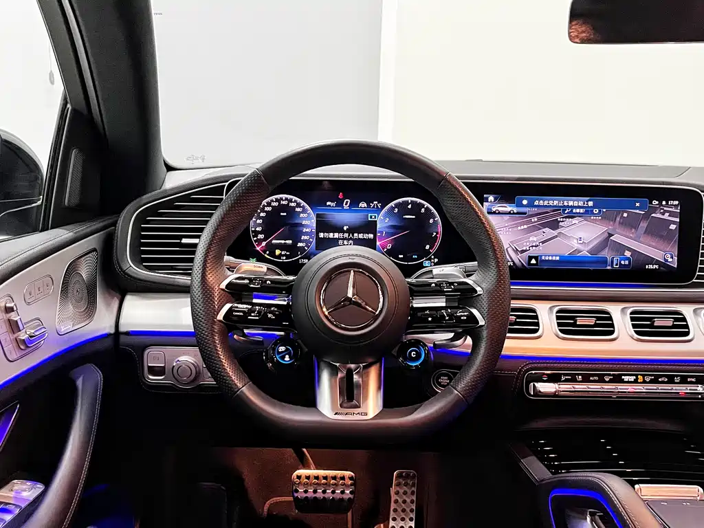 Mercedes-Benz GLE Coupe AMG 2025 — фото 11