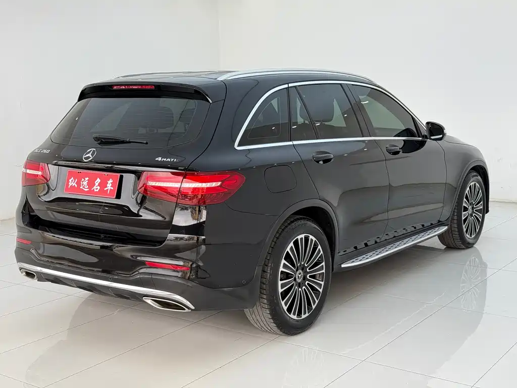 Mercedes-Benz GLC 2018 — фото 18