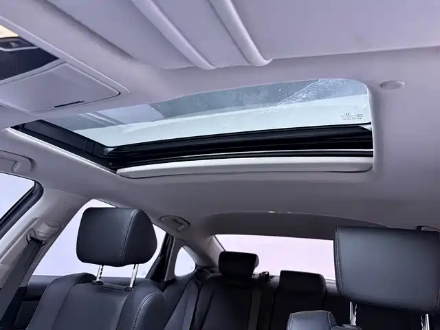 Honda Accord 2023 — фото 11