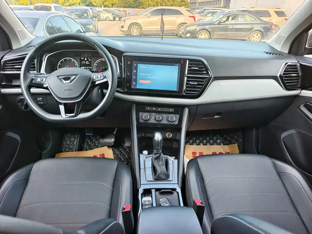 Jetta VS5 2022