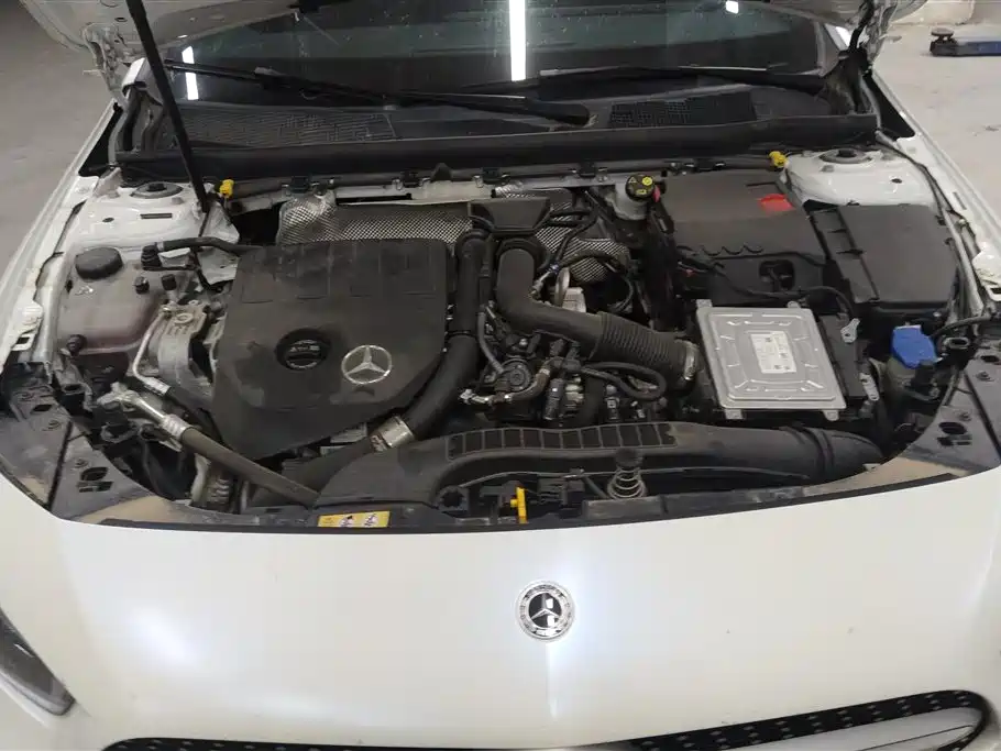 Mercedes-Benz A-Class 2022 — фото 9