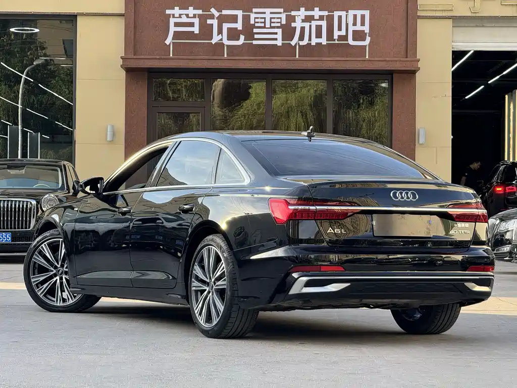 Audi A6L 2024 — фото 15