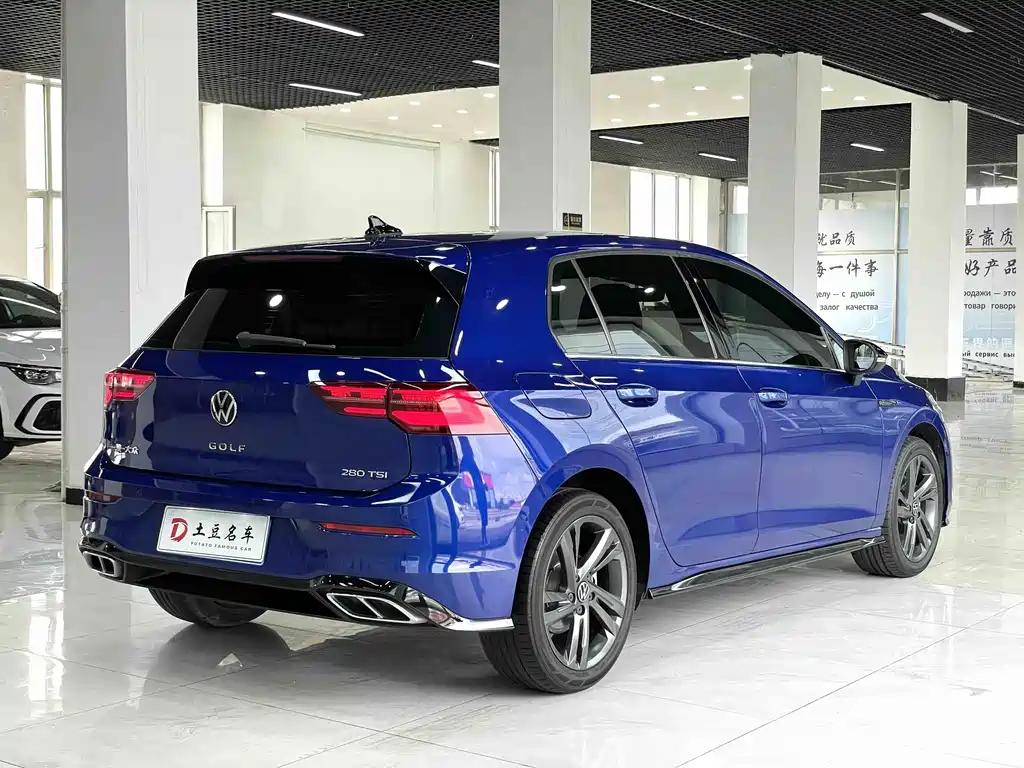 Volkswagen Golf 2022