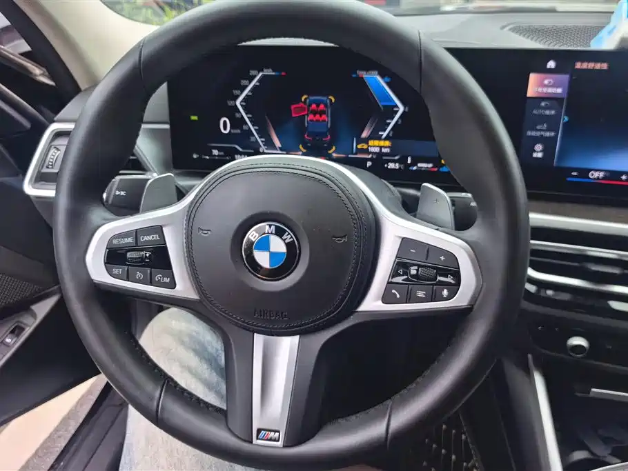 BMW 3 Series 2023 — фото 15
