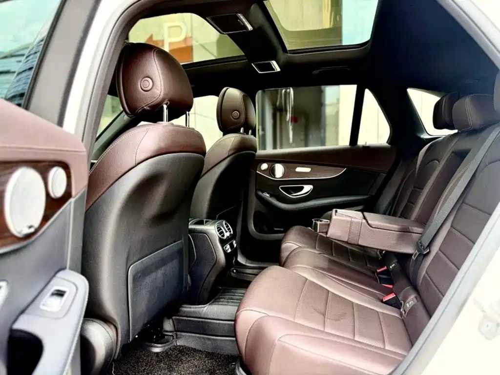 Mercedes-Benz GLC 2020 — фото 12
