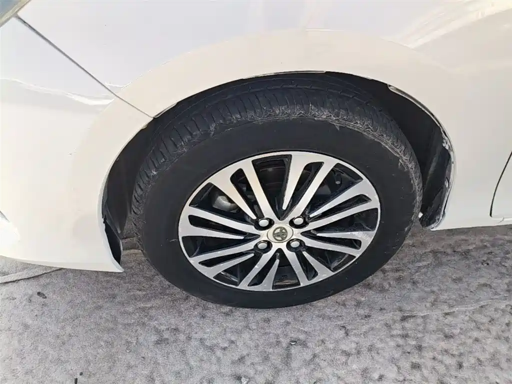 Toyota Vios 2017 — фото 23