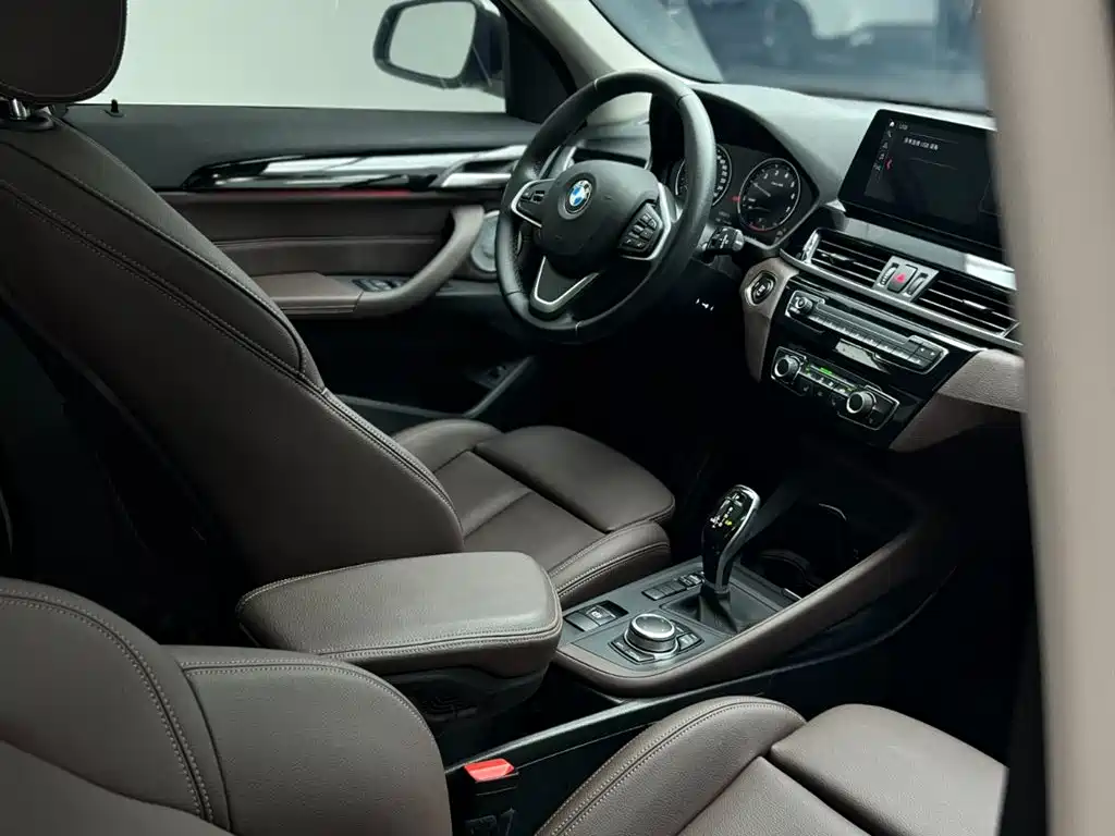 BMW X1 2022 — фото 15