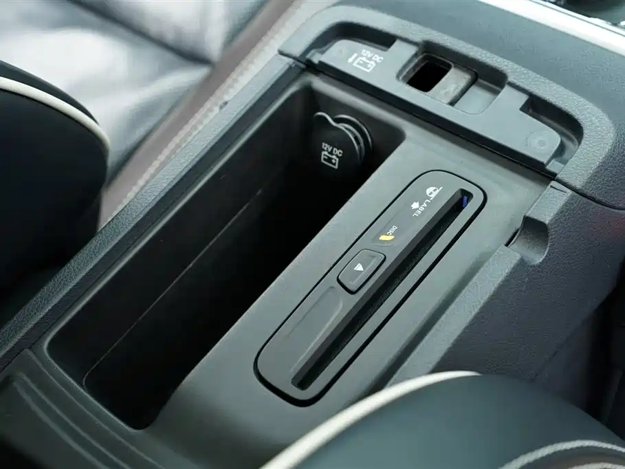 Jeep Grand Cherokee 2015 — фото 21