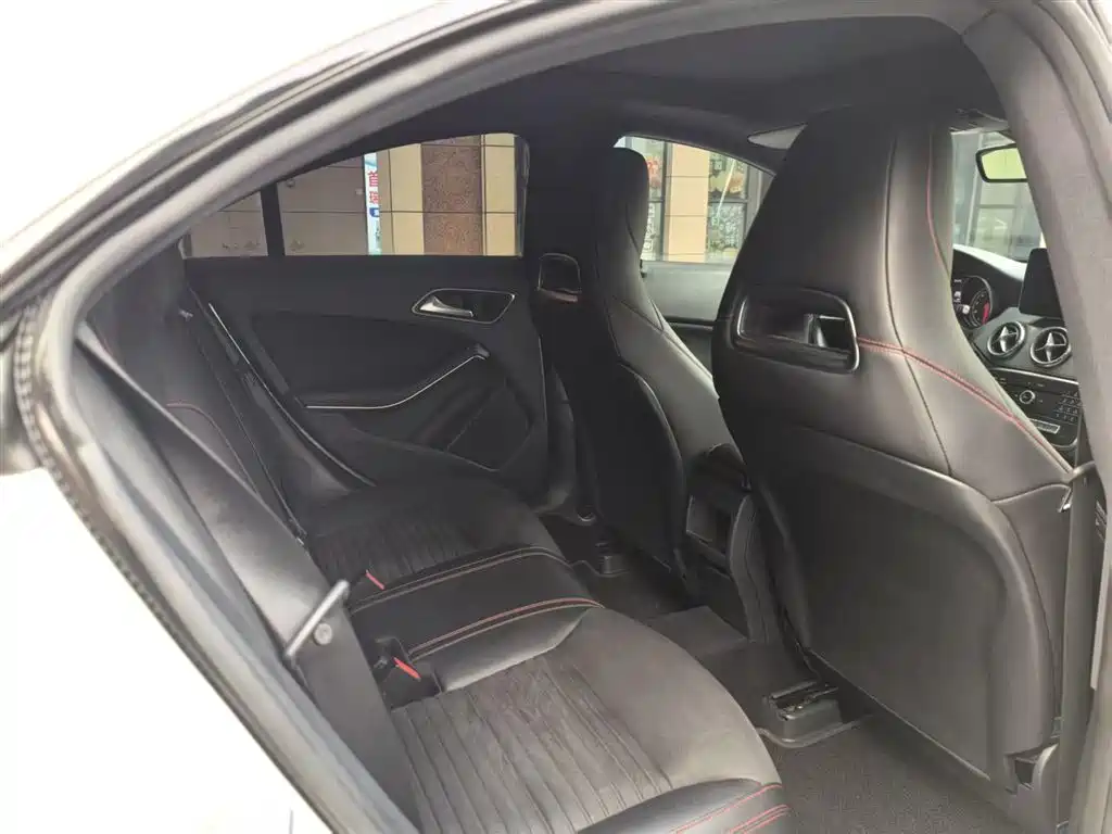 Mercedes-Benz CLA 2017 — фото 14