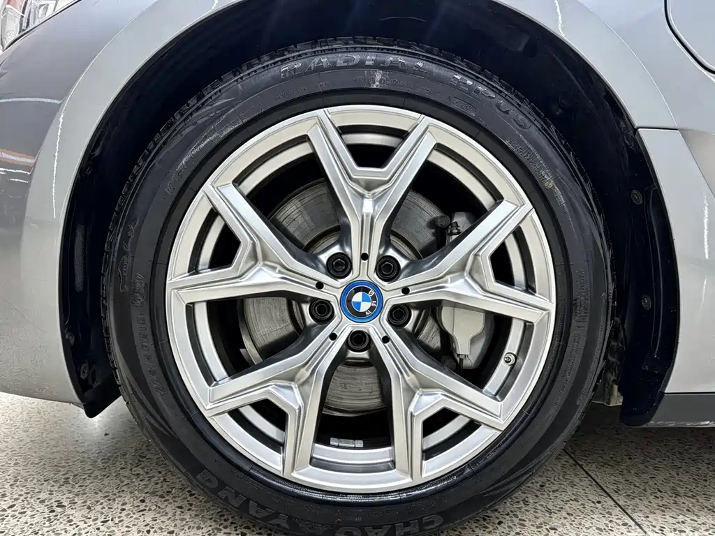 BMW i3 2022 — фото 8