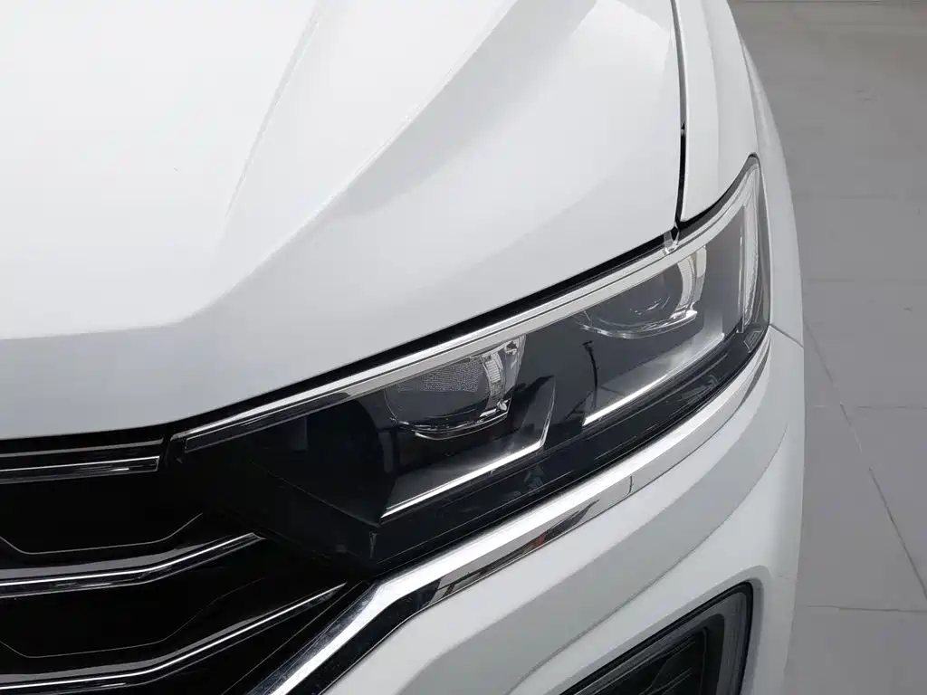 Volkswagen T-Roc 2020 — фото 7