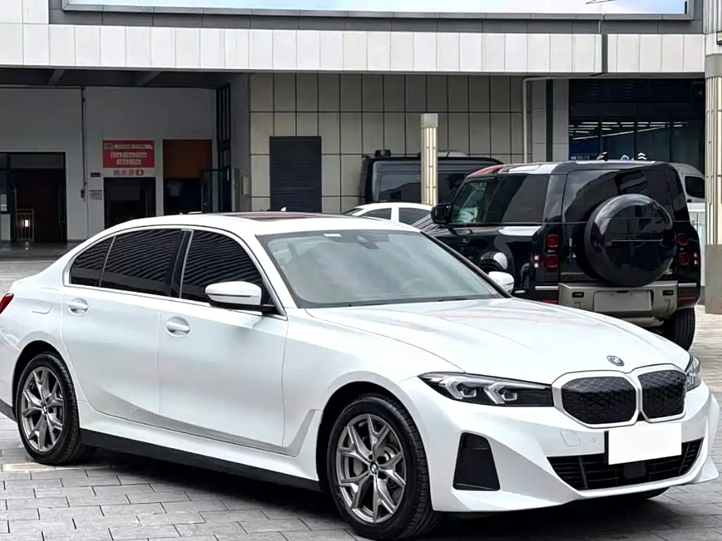 BMW i3 2024
