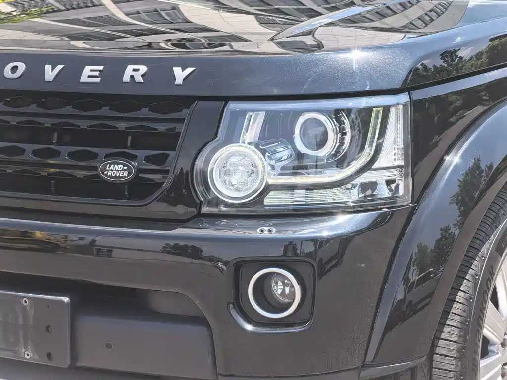 Land Rover Discovery 2016 — фото 4