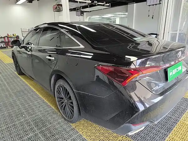 Toyota Avalon 2019