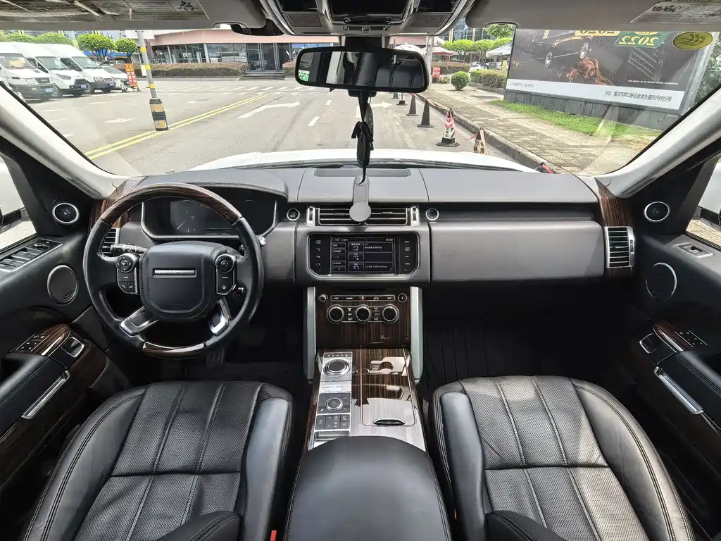 Land Rover Range Rover 2014 — фото 10