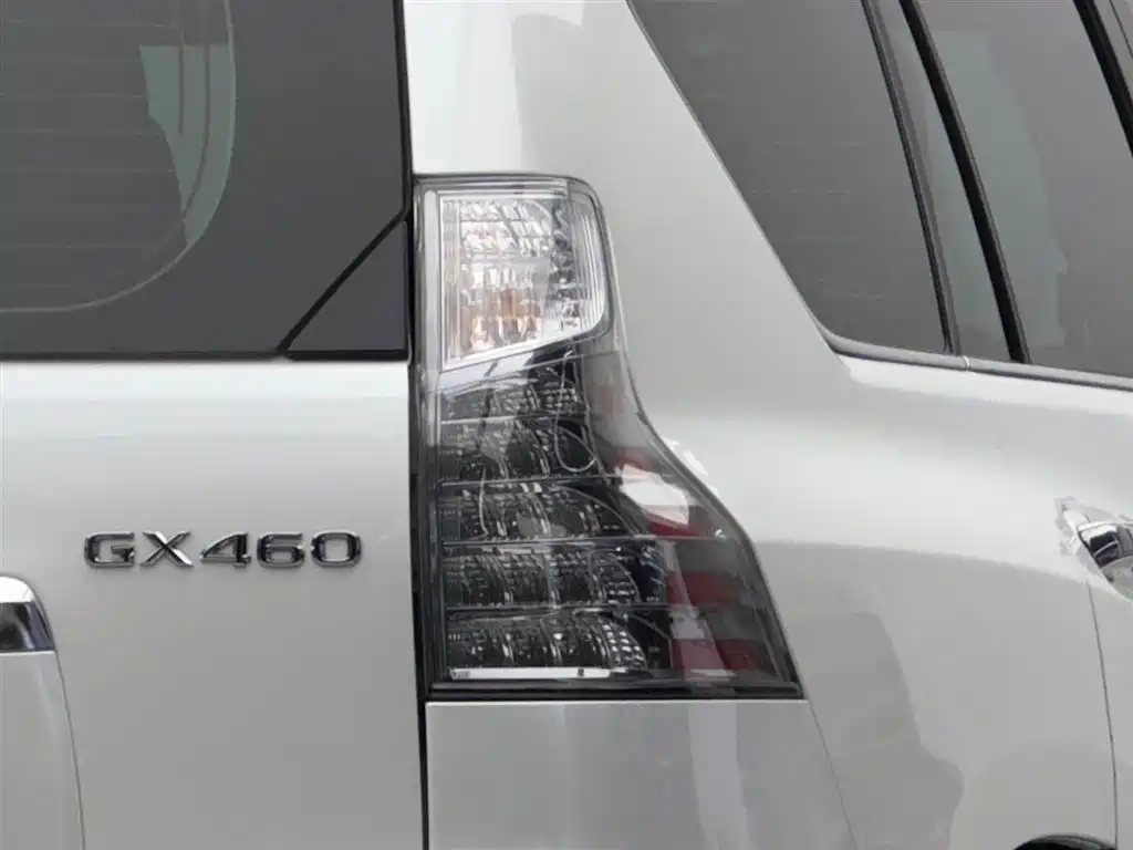 Lexus GX 2023 — фото 6