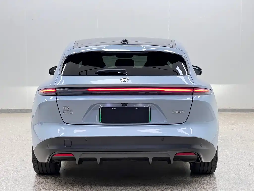 NIO ET5T 2023