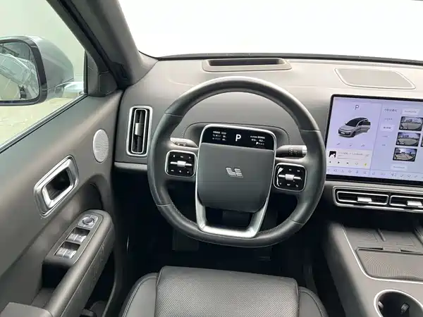 Li Auto L9 2024