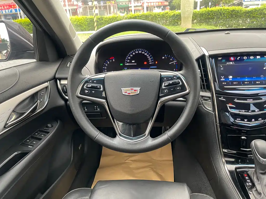 Cadillac ATS-L 2017 — фото 16