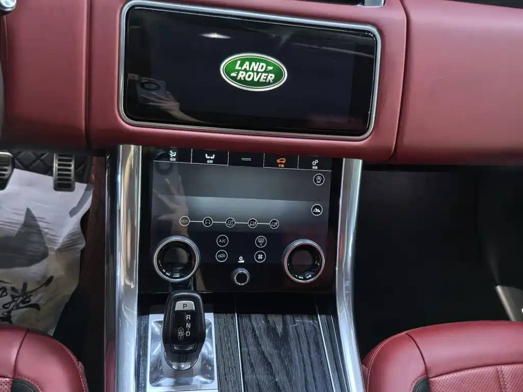 Land Rover Range Rover Sport 2019 — фото 8