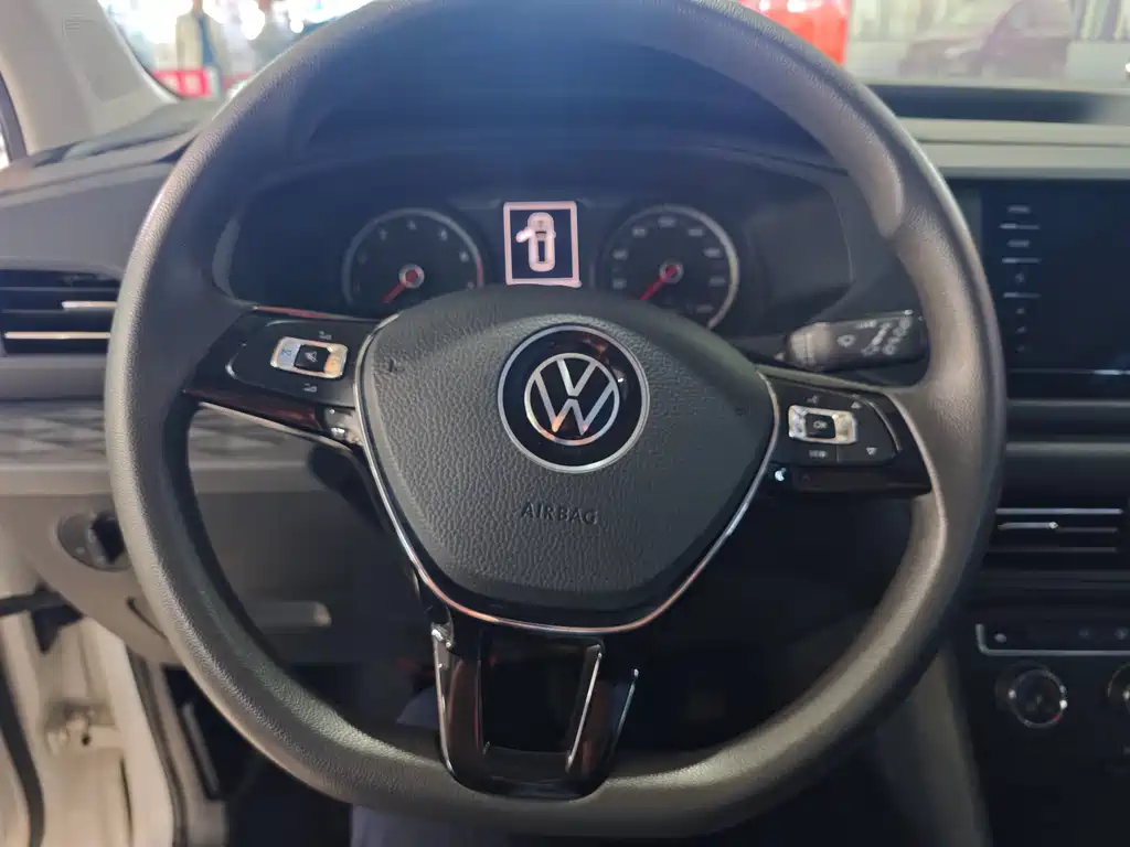 Volkswagen Tharu 2021