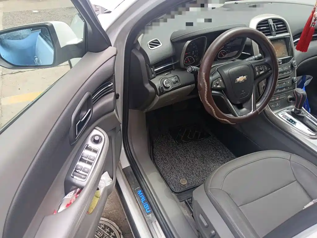 Chevrolet Malibu 2015 — фото 14