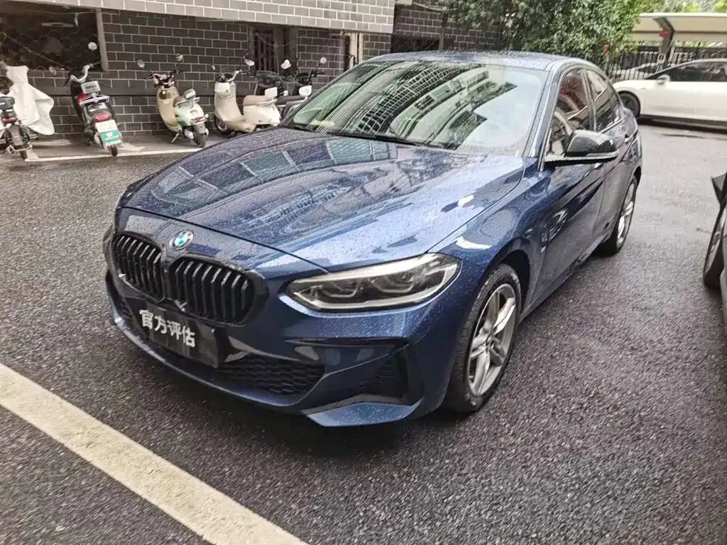 BMW 1 Series 2022
