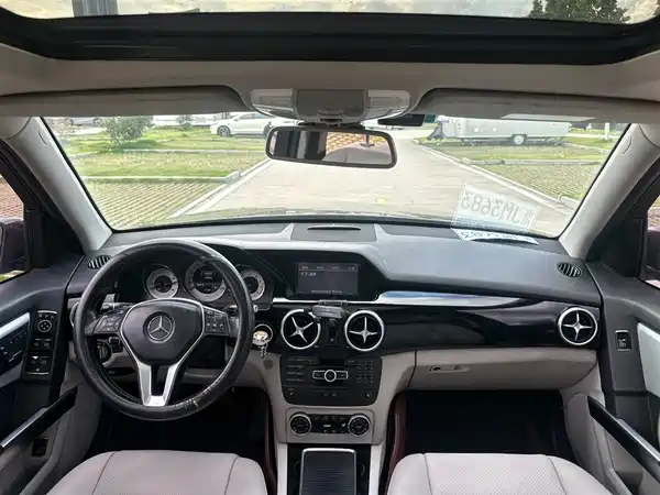 Mercedes-Benz GLK-Class 2013