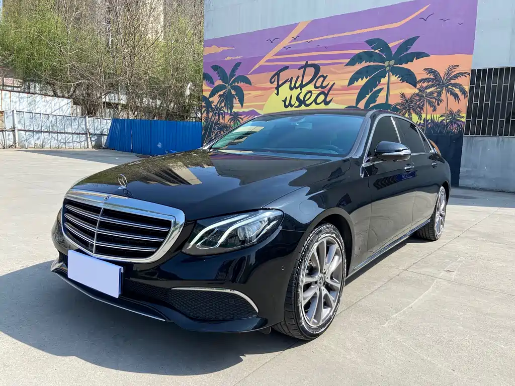 Mercedes-Benz E-Class 2019 — фото 1