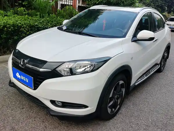 Honda Vezel 2016