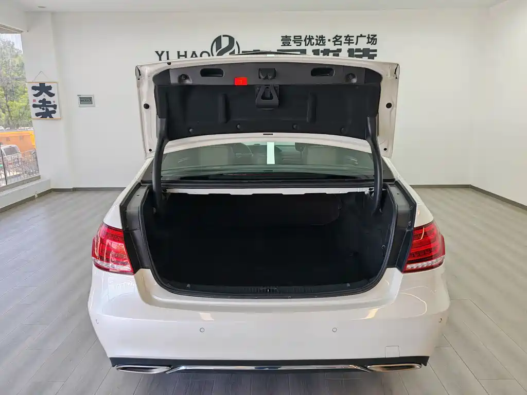 Mercedes-Benz E-Class 2015 — фото 8