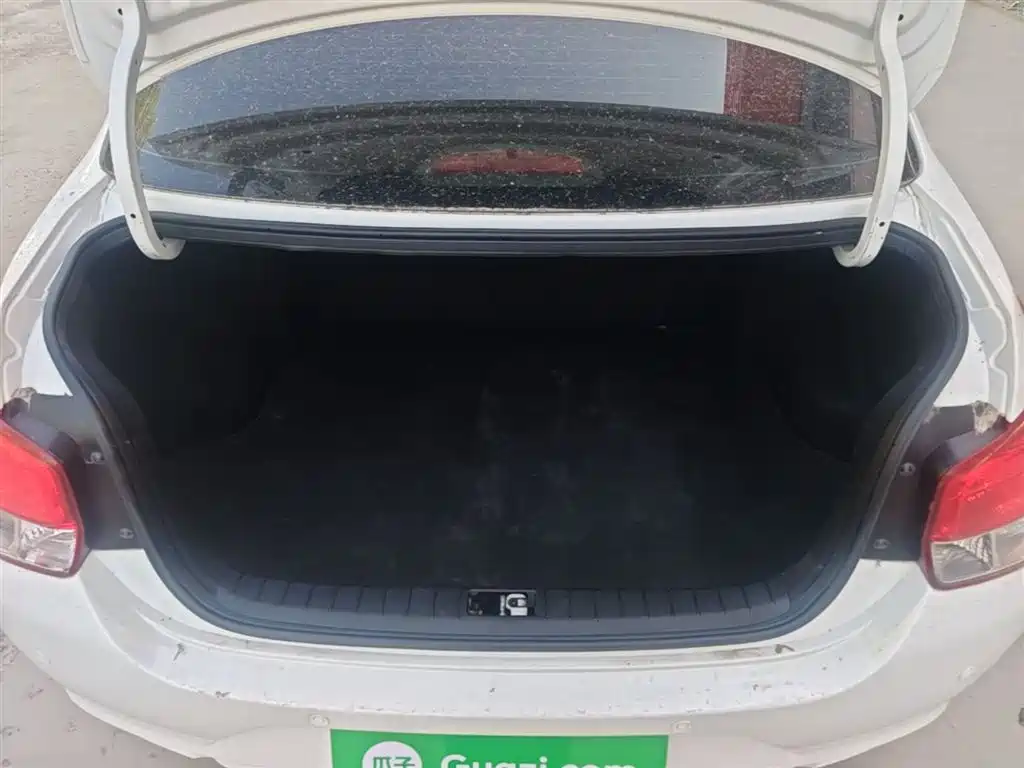 Hyundai Verna 2019 — фото 19