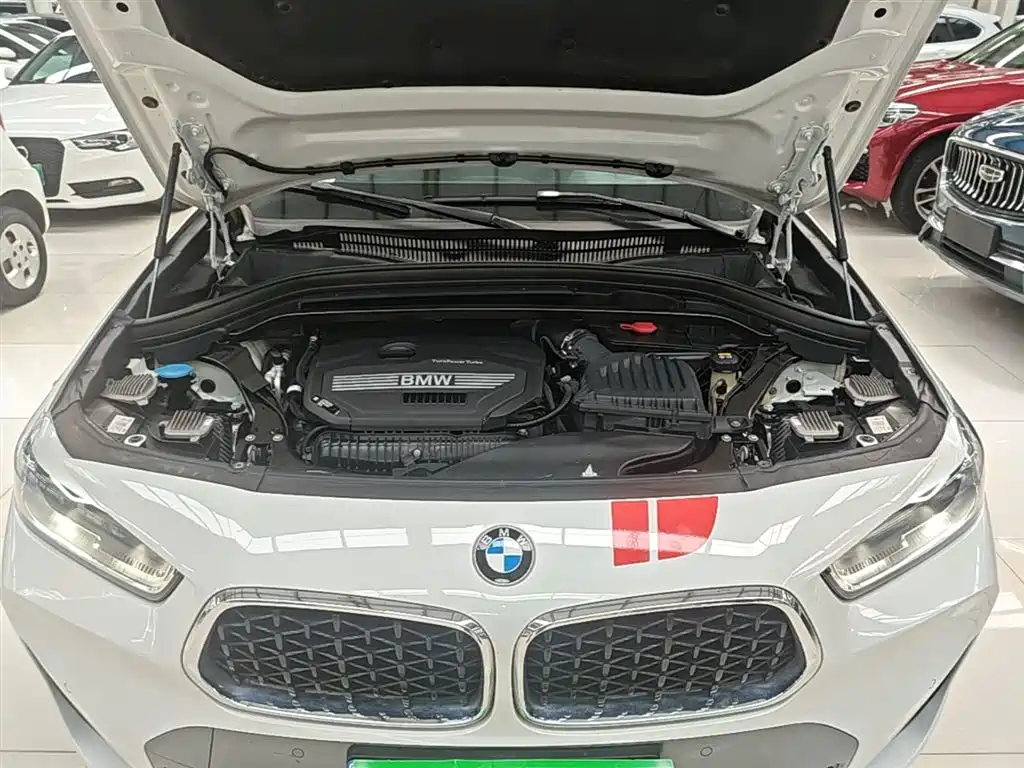BMW X2 2022 — фото 15