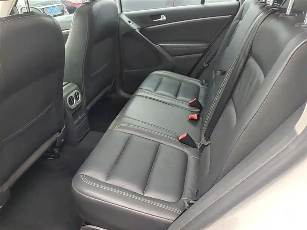 Volkswagen Tiguan 2019 — фото 17