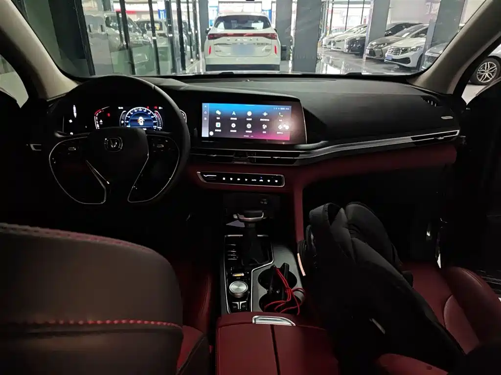 Changan CS75 PLUS 2021 — фото 10