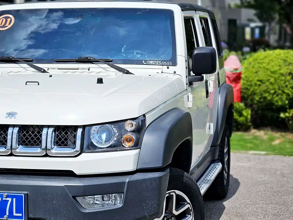 BAIC BJ40 2018 — фото 13
