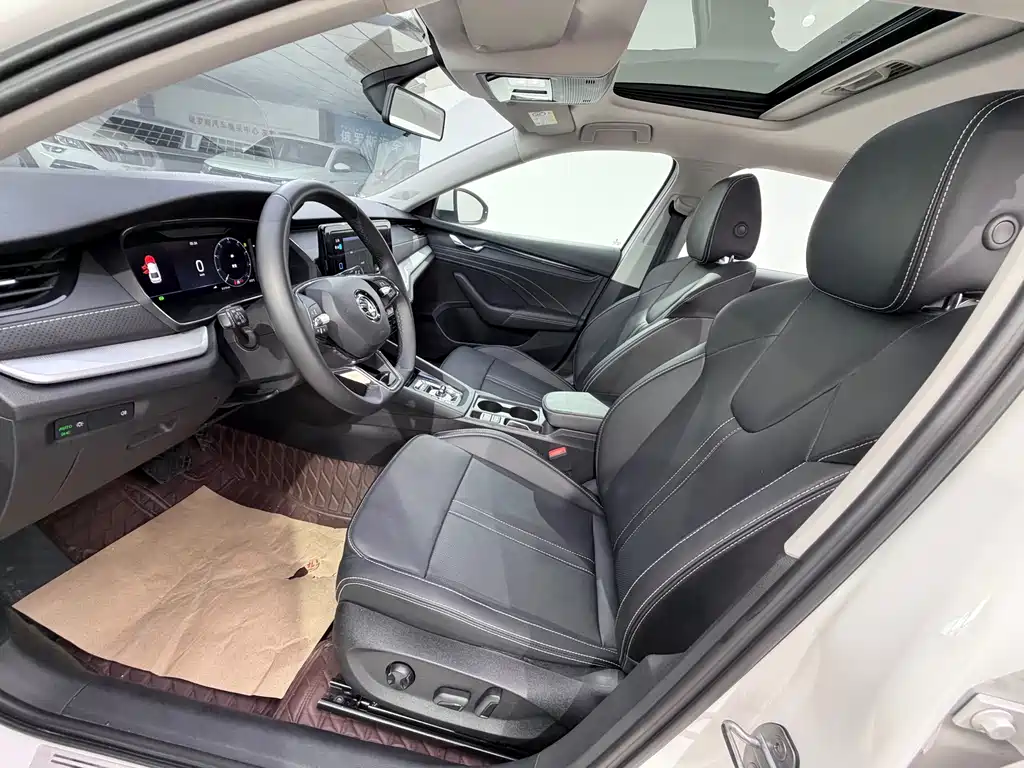 Skoda Octavia 2023