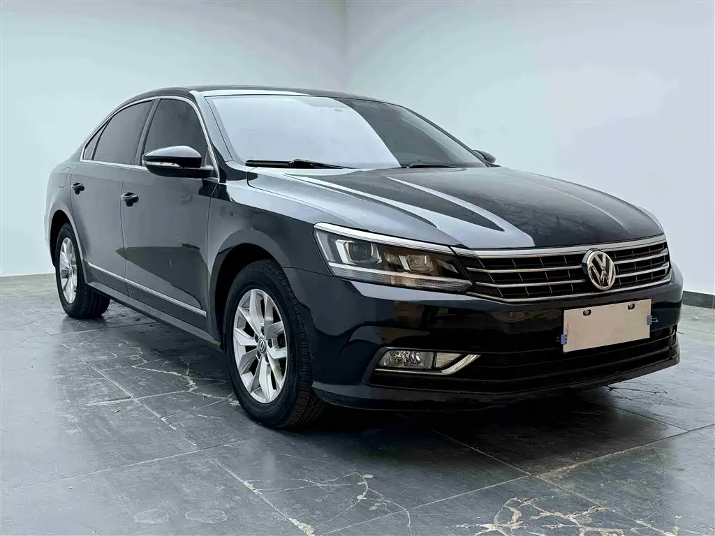 Volkswagen Passat 2019 — фото 3
